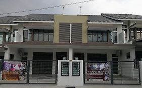 Arianna Homestay